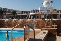 >Piscine