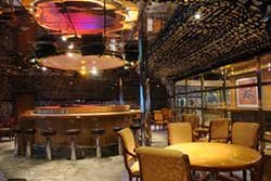 >Bar lounge