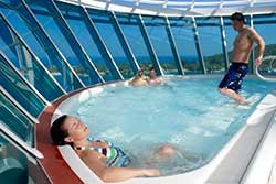 Jacuzzi suspendu