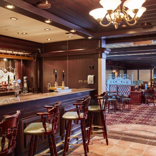 Golden Lion Pub
