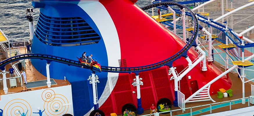 BOLT : Les Montagnes Russes Marines Ultimes 