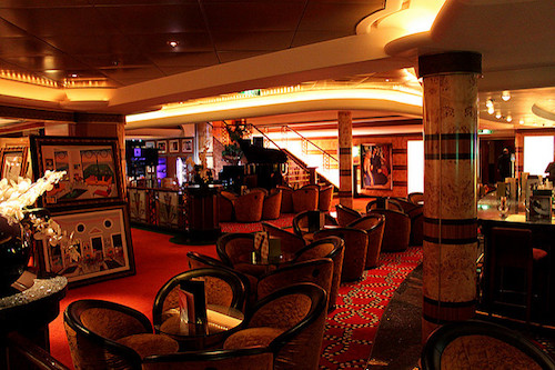 lounge norwegian pearl