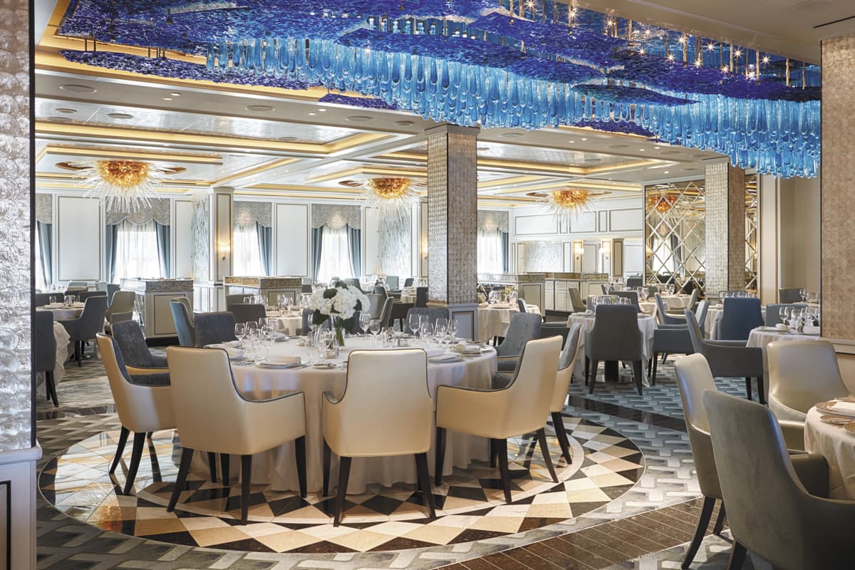 restaurant seven seas explorer