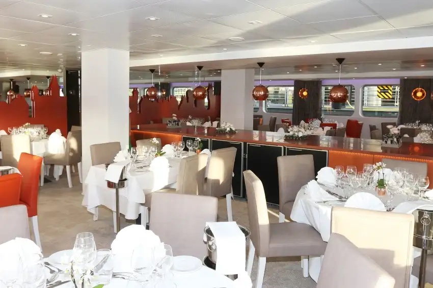 restaurant panoramique ms Loire Princesse 