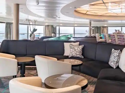 observation bar seabourn ovation